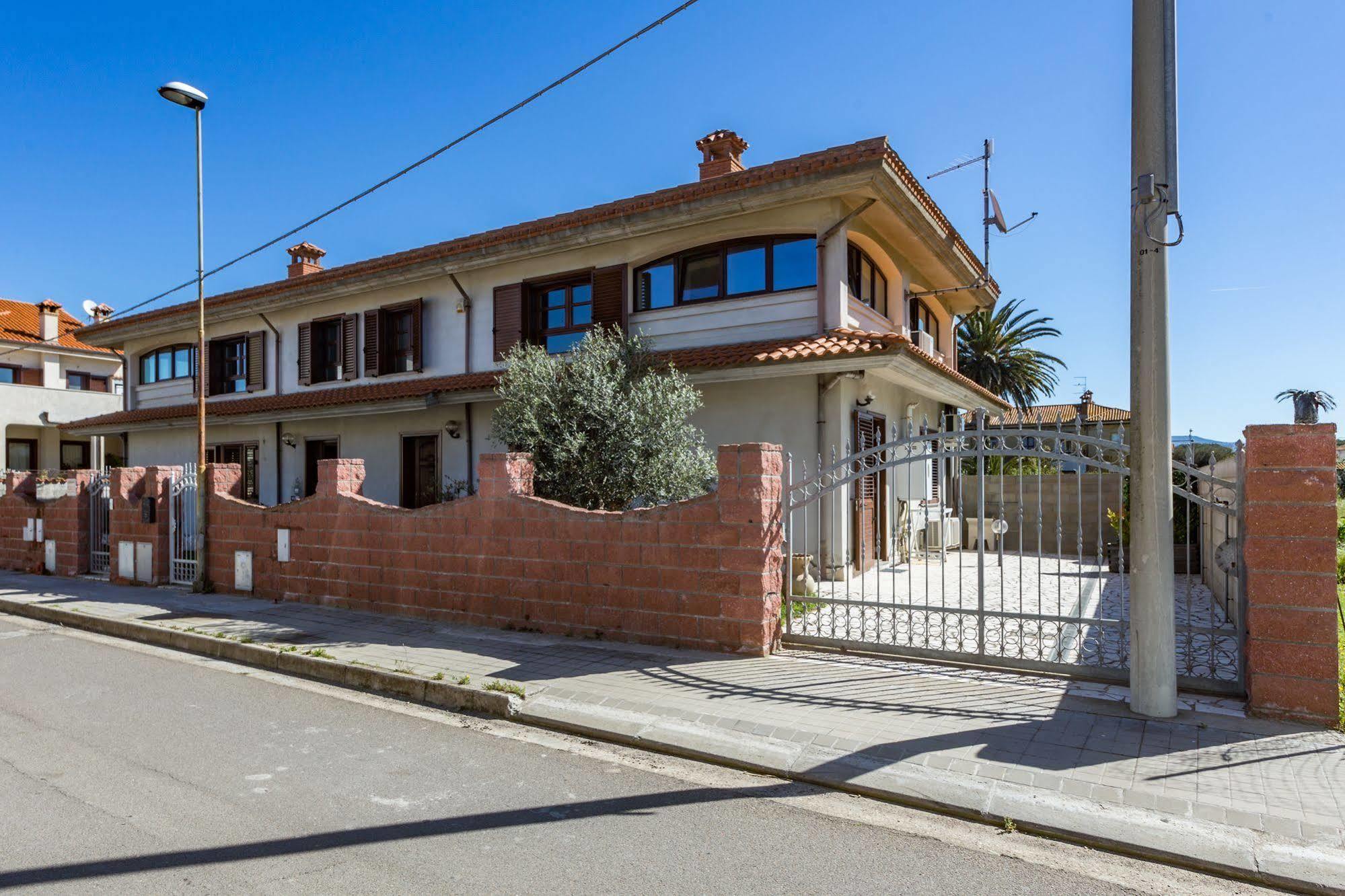 Anaele House Rooms L.T.B. Arborea Exterior foto
